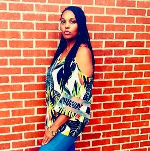 Meet your Posher, Tracee